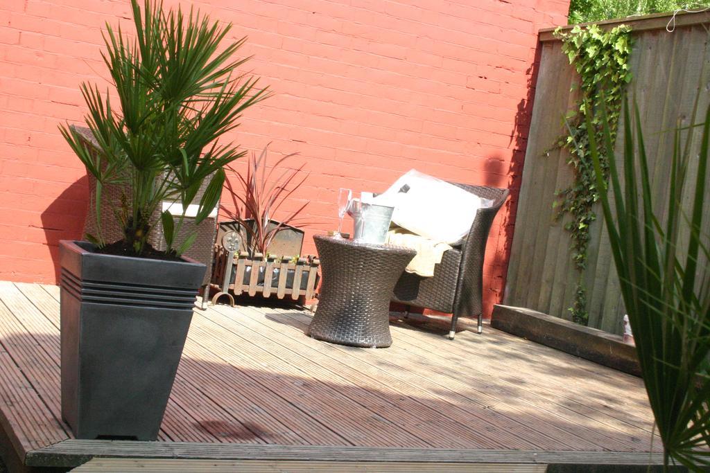 Horse & Groom B&B Westbury  Ngoại thất bức ảnh