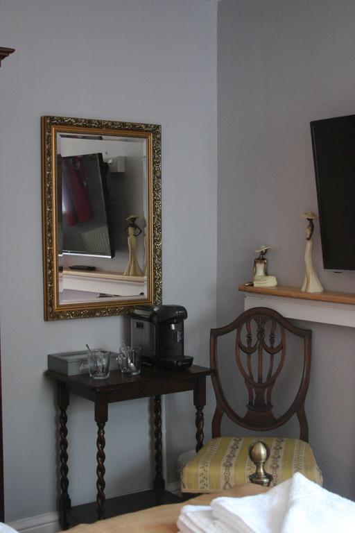 Horse & Groom B&B Westbury  Ngoại thất bức ảnh